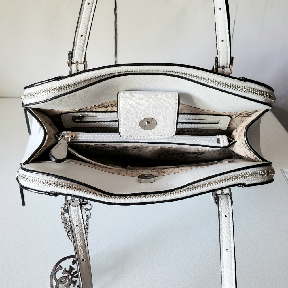 *SOLD*  Guess Huntley Cali Faux Leather Satchel - Picture 7 of 13